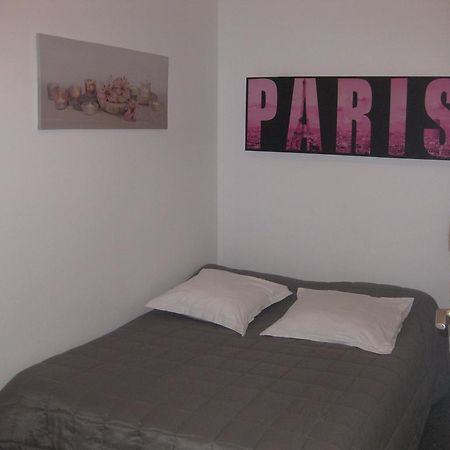 Hotel Le Monopole Reims Habitación foto
